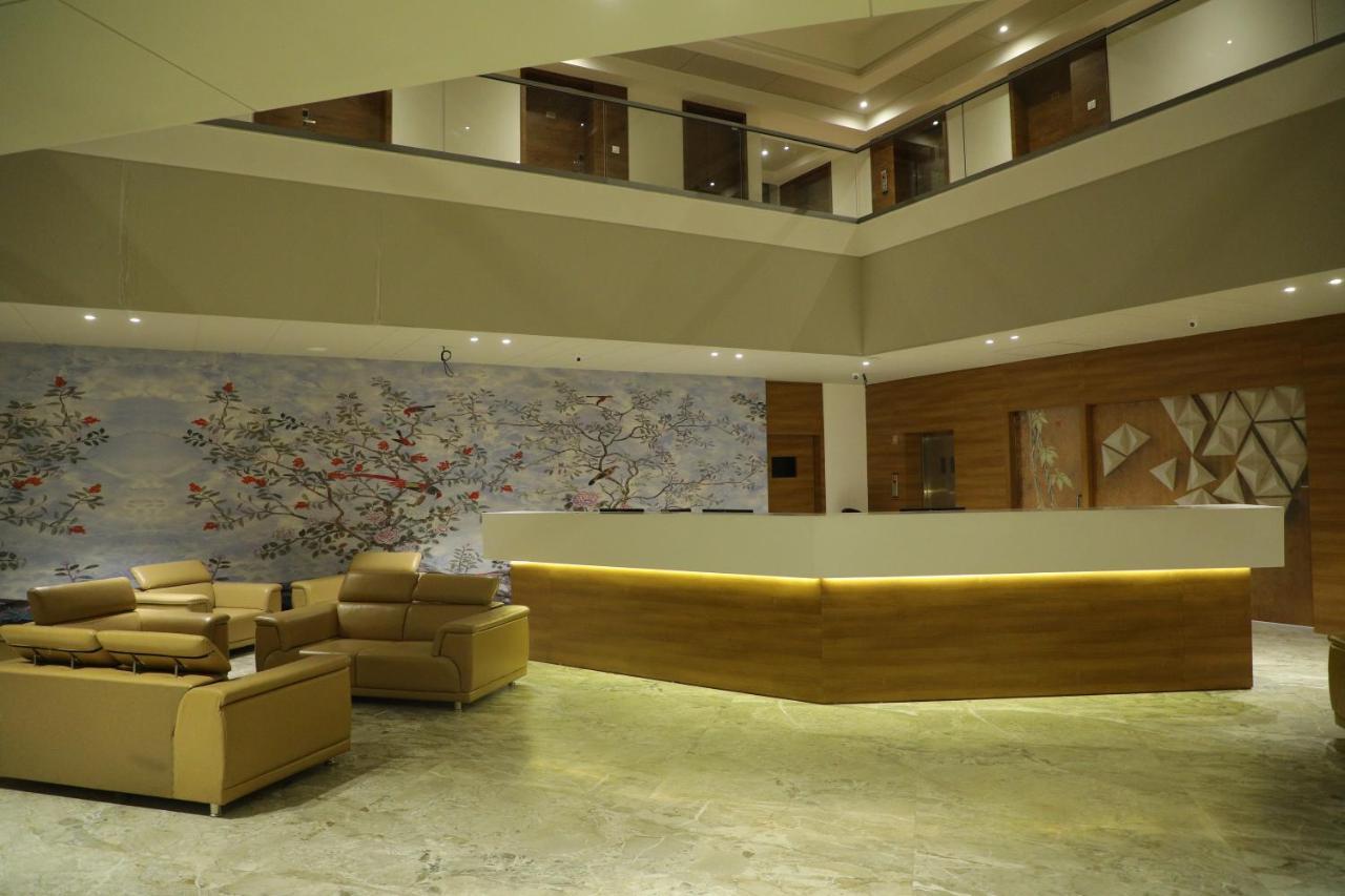 Vits The Somnath Gateway Hotel Kültér fotó