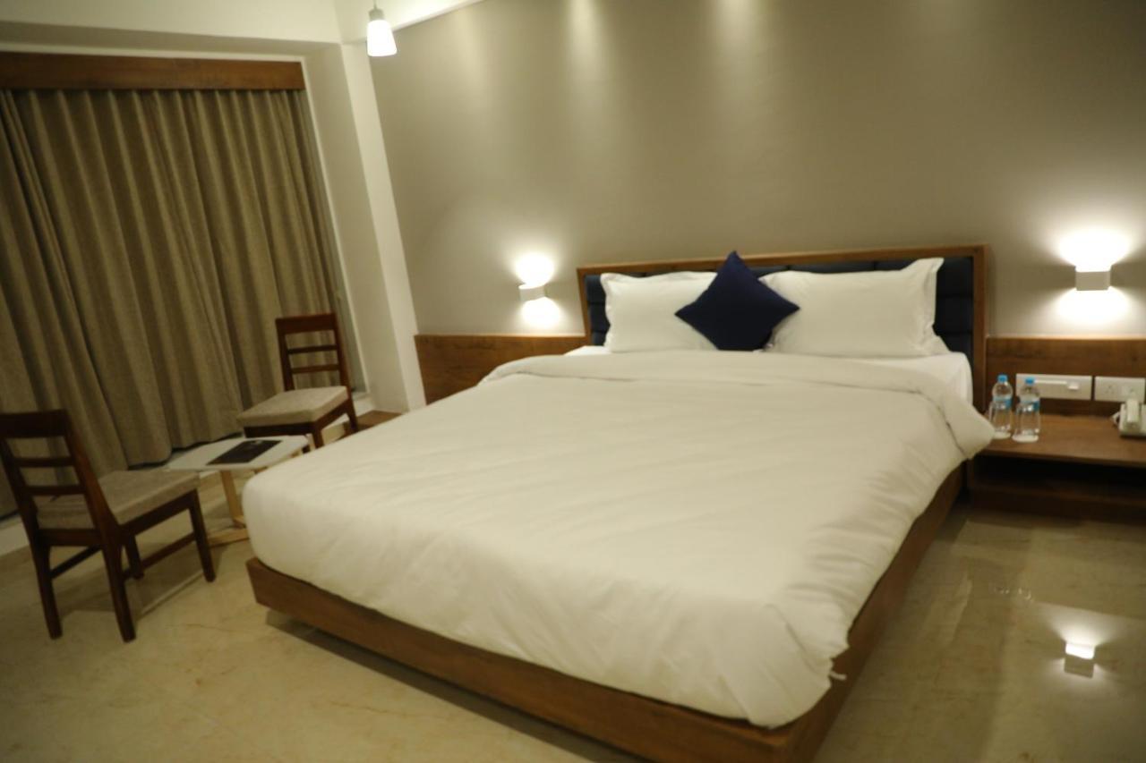 Vits The Somnath Gateway Hotel Kültér fotó