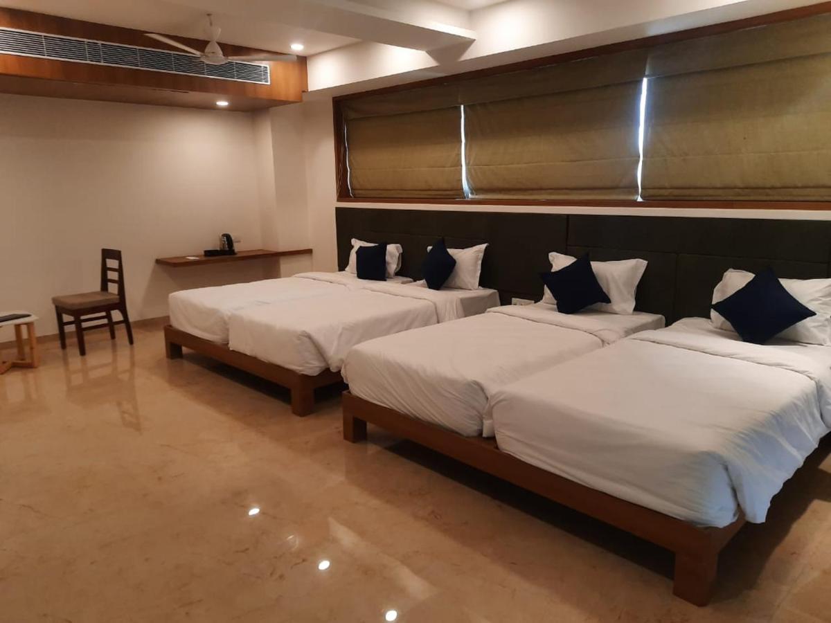 Vits The Somnath Gateway Hotel Kültér fotó