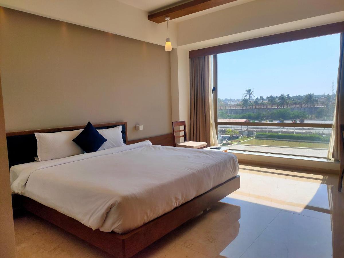 Vits The Somnath Gateway Hotel Kültér fotó