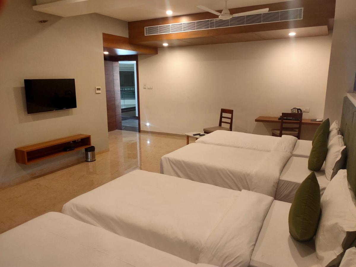 Vits The Somnath Gateway Hotel Kültér fotó