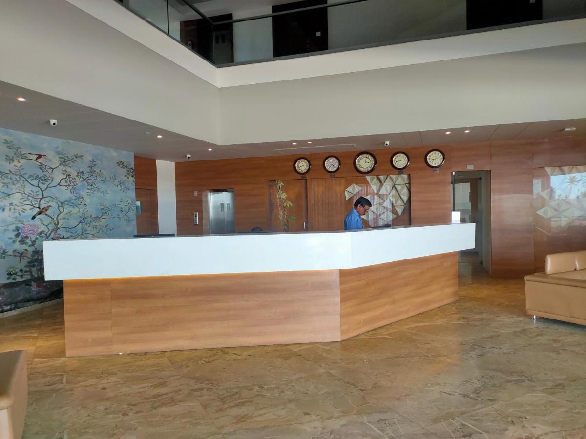 Vits The Somnath Gateway Hotel Kültér fotó