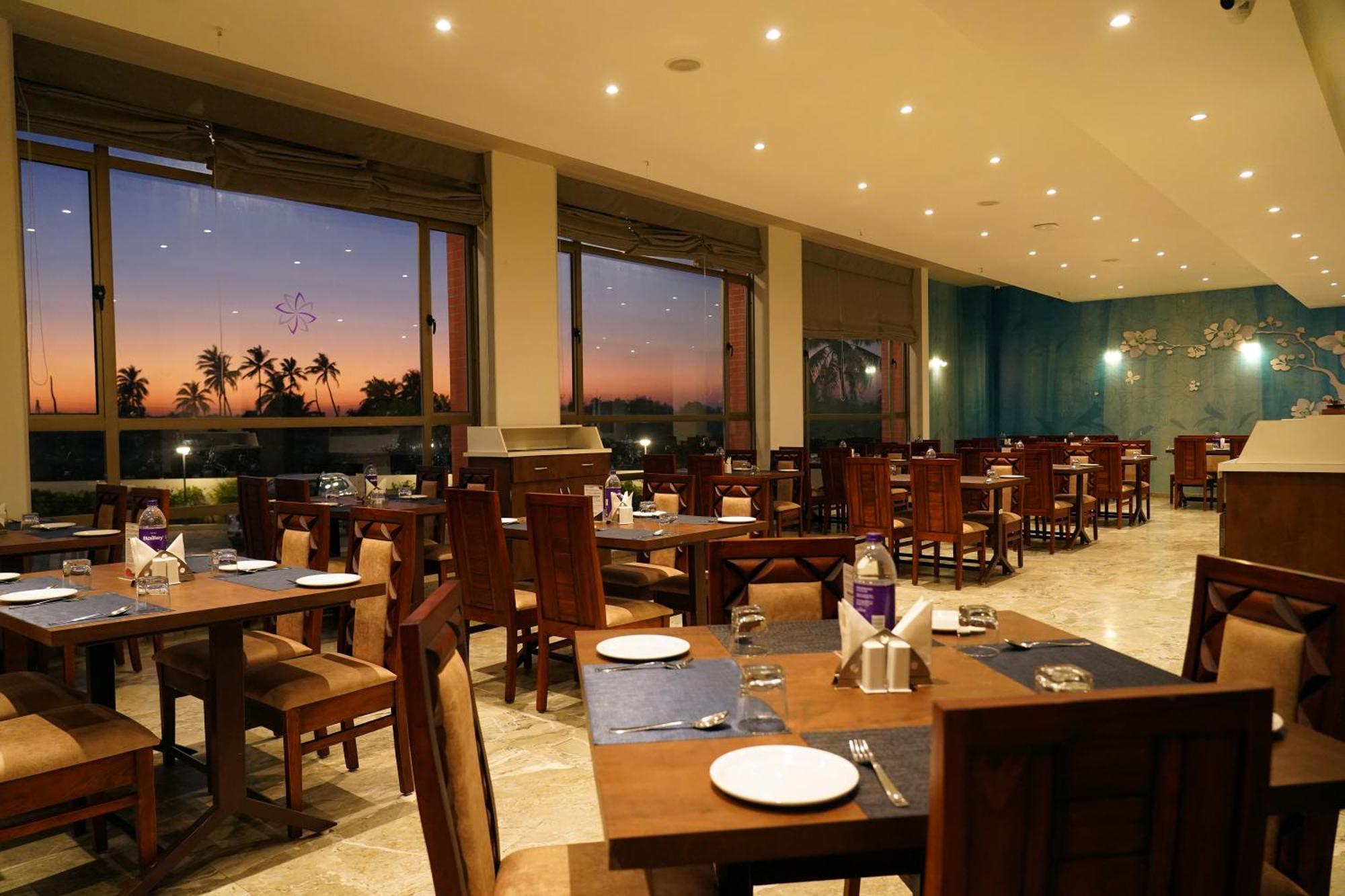 Vits The Somnath Gateway Hotel Kültér fotó
