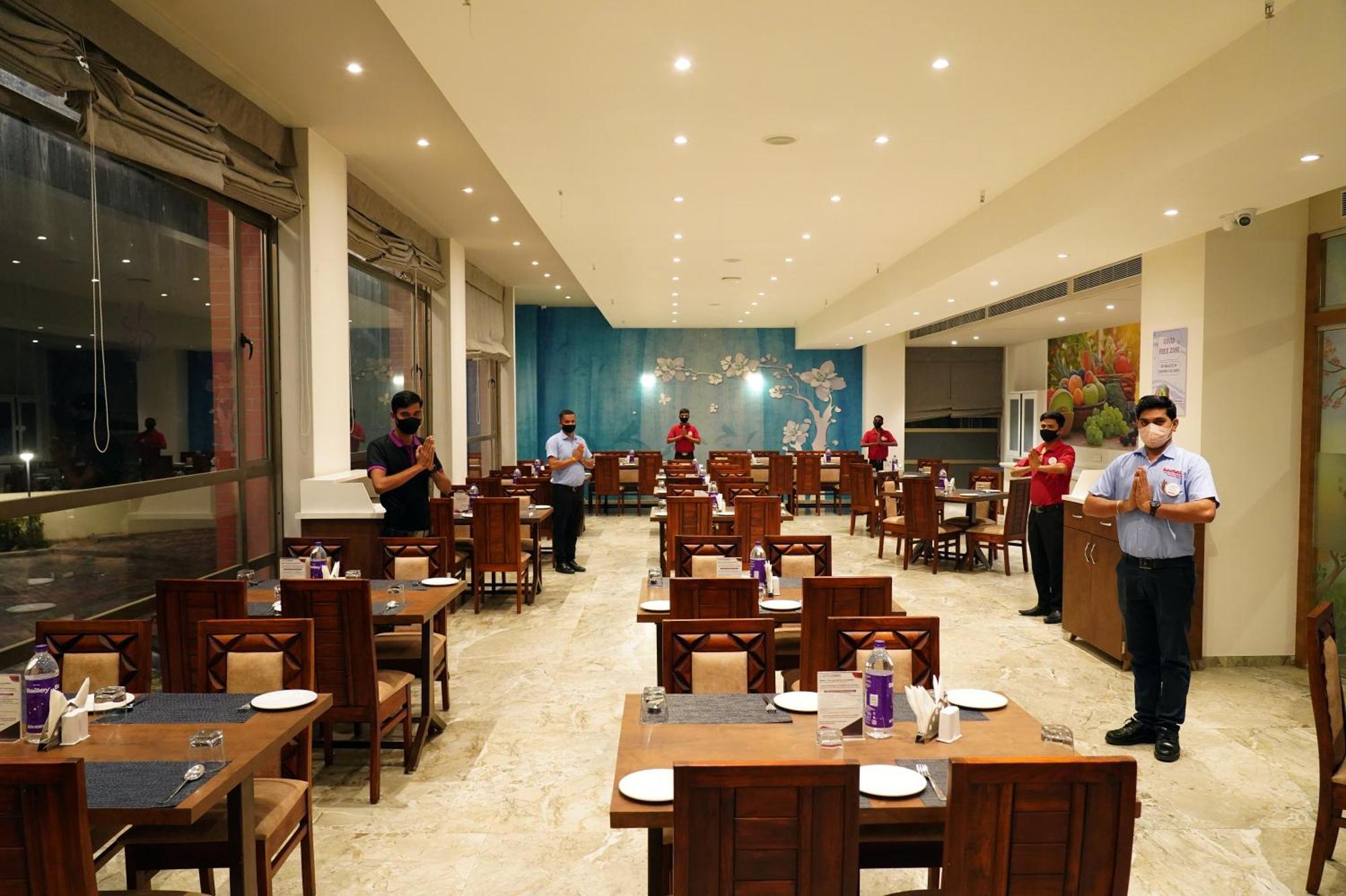 Vits The Somnath Gateway Hotel Kültér fotó